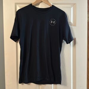 Men’s size M Under Armour black Freedom t shirt.